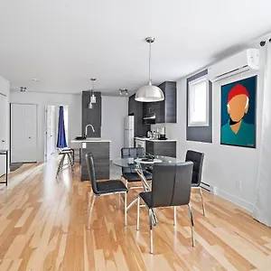 Brand New Contemporary 2-bedroom Hébergement de vacances